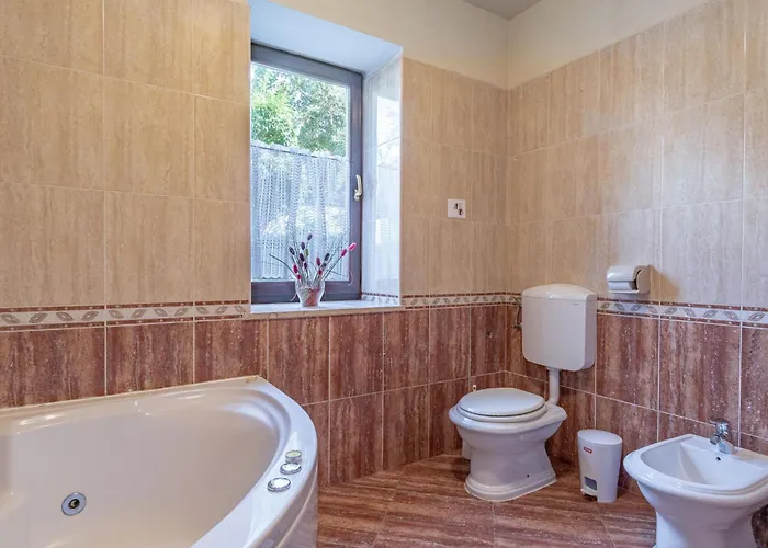 Lea-1 By Interhome Apartman Pazin