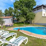 Lea-1 By Interhome Pazin